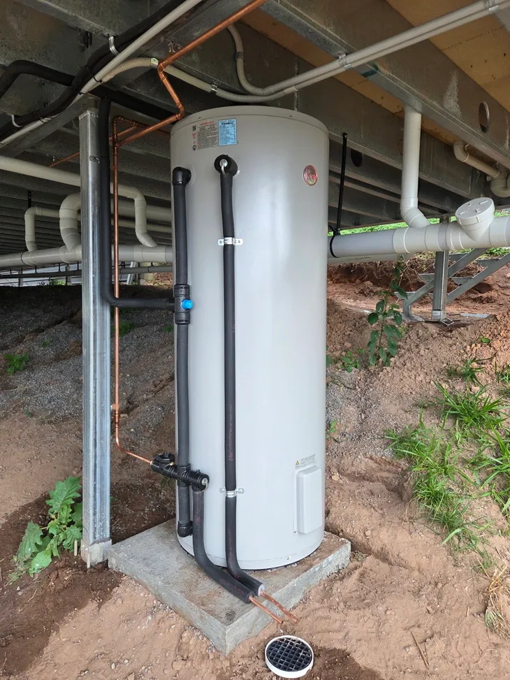 electrichotwaterstorageheater